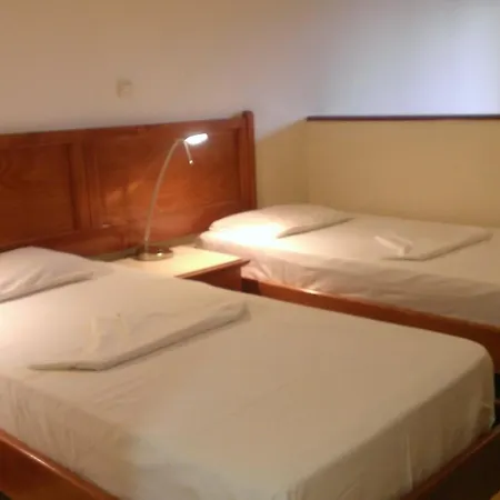 Captain Yiannis & Aparthotel