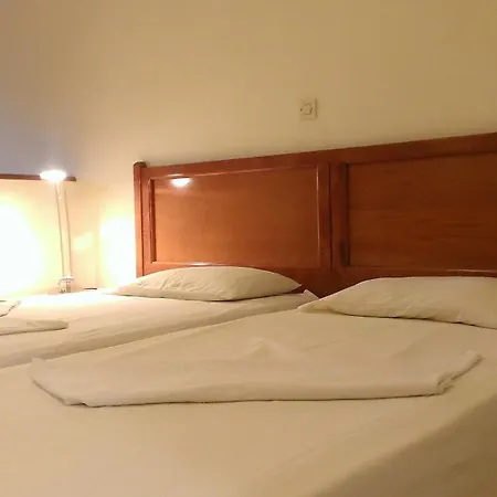 Apartahotel Captain Yiannis & 3*