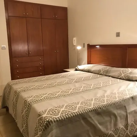 Captain Yiannis & Aparthotel *