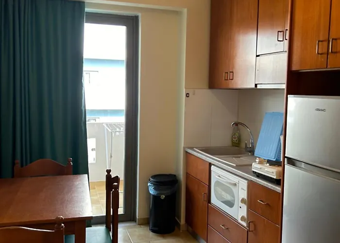 Captain Yiannis & Ξενοδοχείο με διαμερίσματα