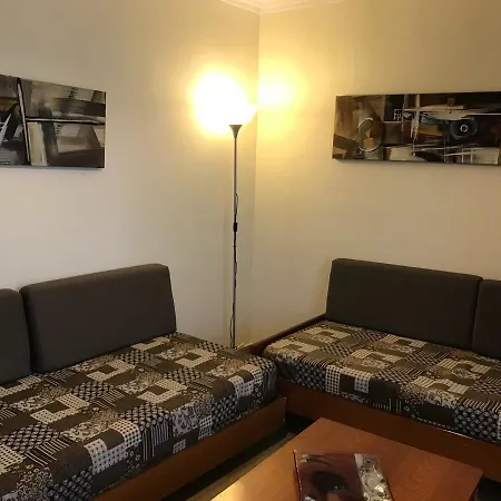 Lägenhetshotell Captain Yiannis Studios & 3*