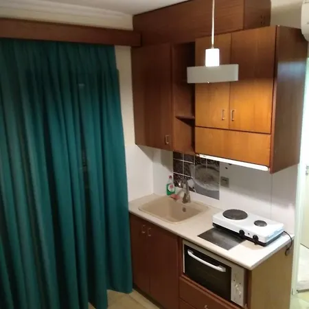 Captain Yiannis Studios & Lägenhetshotell 3*