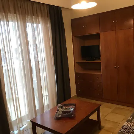 Captain Yiannis Studios & Lägenhetshotell